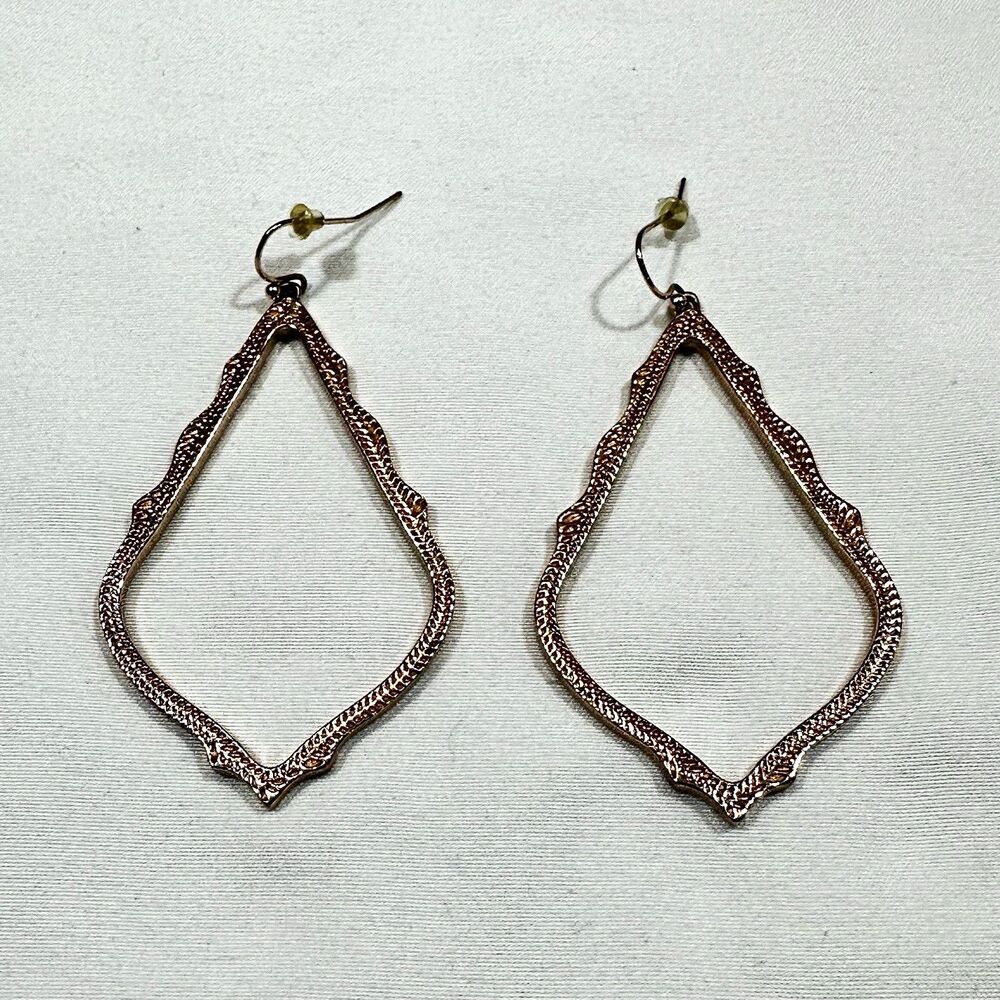 Kendra Scott Sophia Drop Earrings Rose Gold Metallic Frame Textured Kite Shape